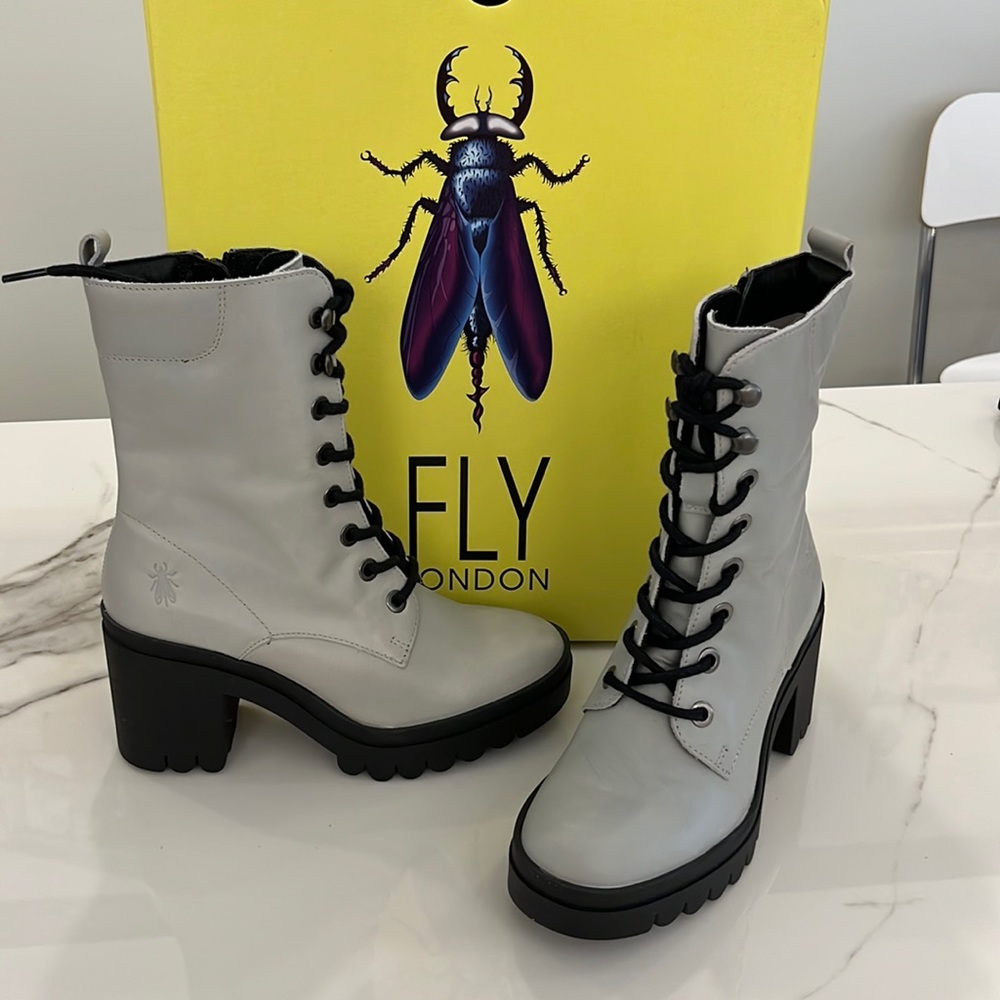 COPY - NWT FLY LONDON TIEL BOOT - CLOUD